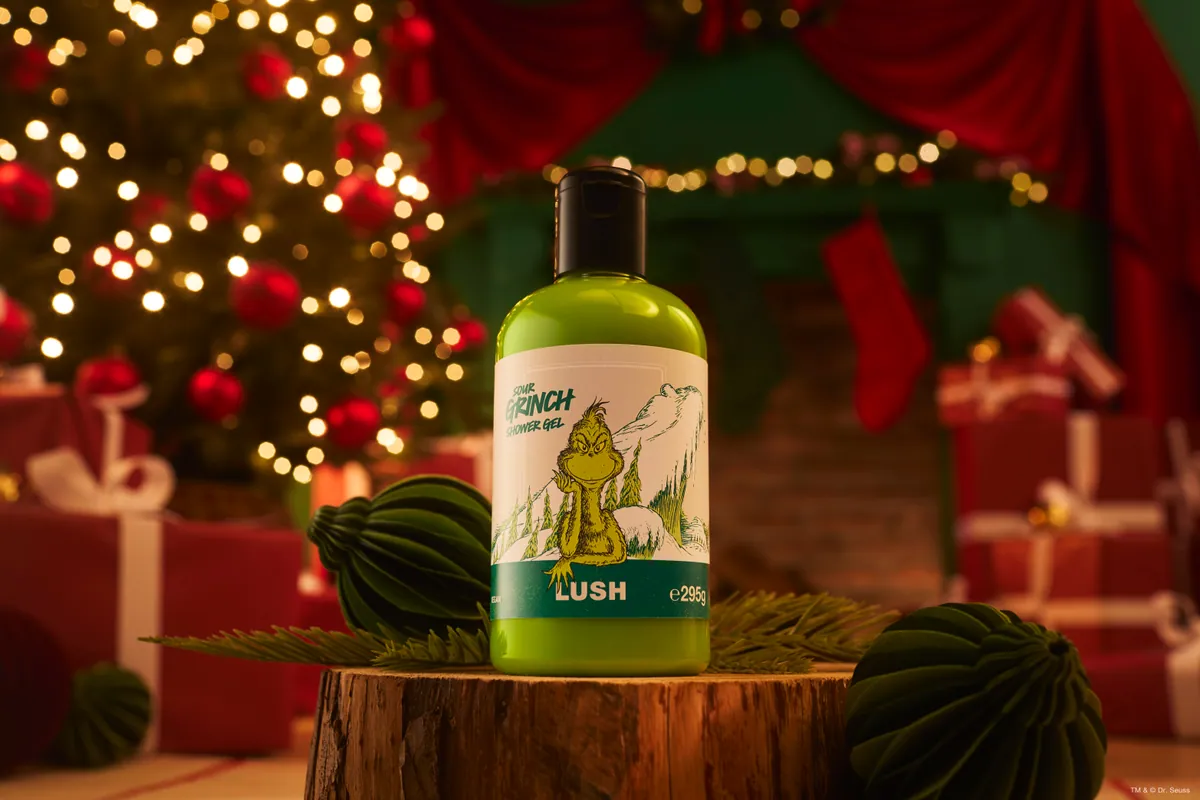 Gel de ducha Sour Grinch de Lush, de color verde brillante